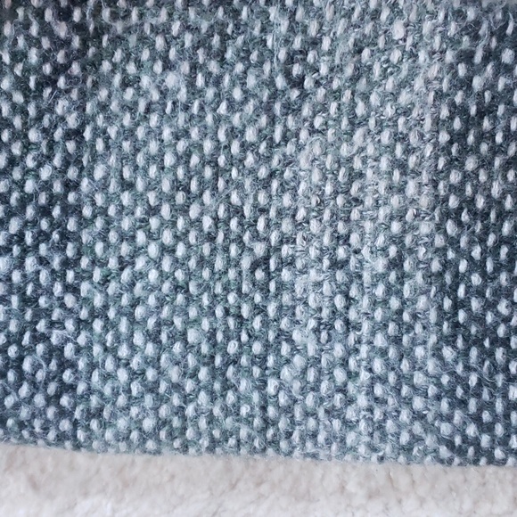 Max Studio Roll Neck Chunky Knit Cropped Sweater | Green & White | XS - Picture 4 of 5